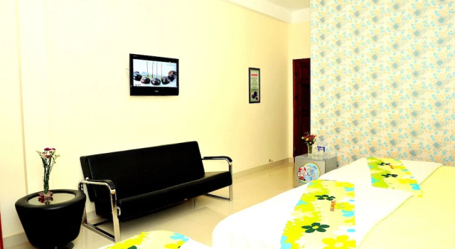 Трёхместный семейный номер Standard Dalat Flower Hotel