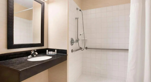 Номер Standard dubuque inn & suites