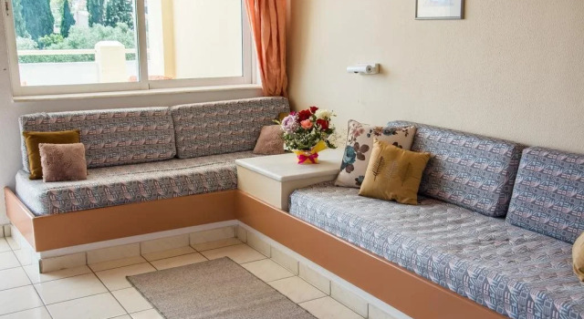 Asteraki Aparthotel