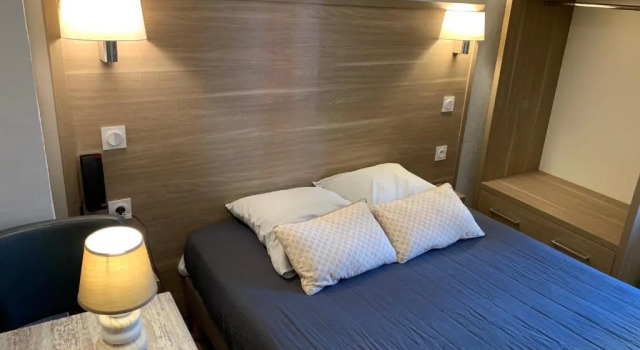 Двухместный номер Standard Hôtel Du Cheval Blanc Barcelonnette