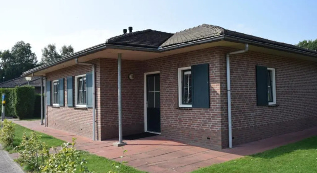 Voorde 16 pers. bungalow, Rezerwuj Hotel Hotele w Veluwe z parkingiem, Parking