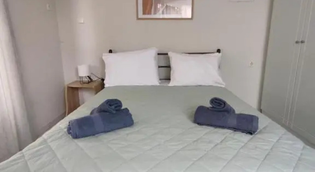 D&D Studio, Prenota Hotel Pyrgos Elide