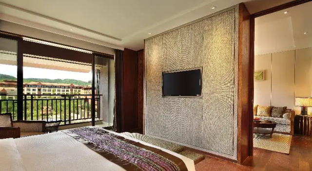 Люкс c 1 комнатой Crowne Plaza Xishuangbanna Parkview