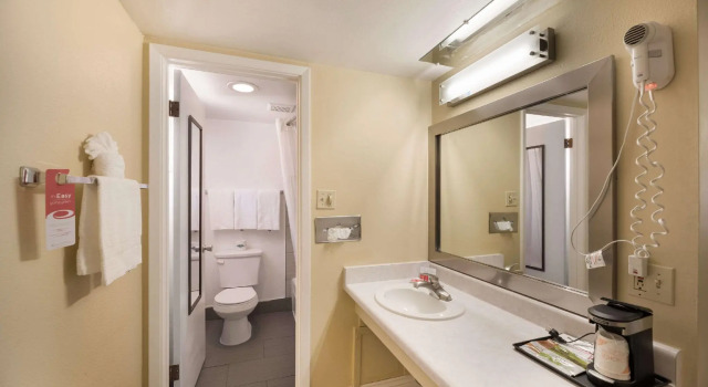 Двухместный номер Standard Kings House Motor Hotel, a Dazzler Select by Wyndham