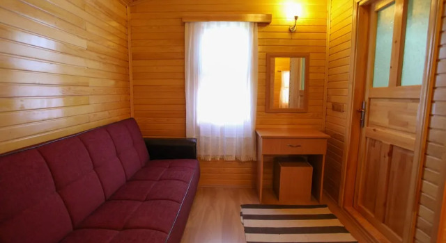 Двухместное бунгало с балконом Baris Pension & Bungalows