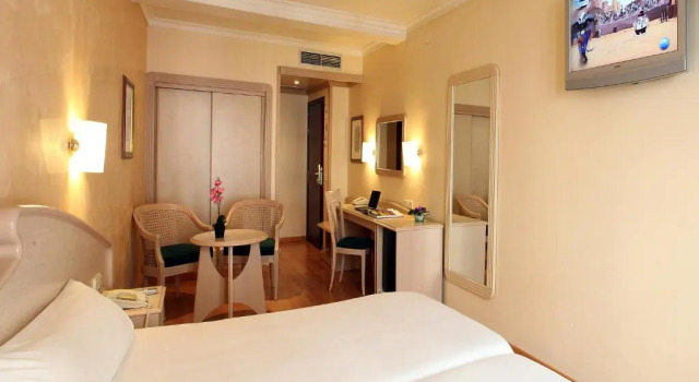 Двухместный номер Hotel Lleó