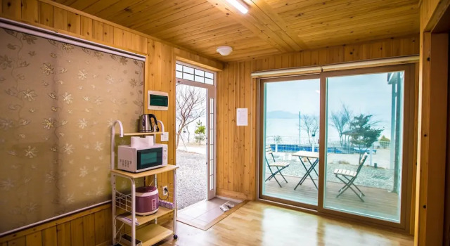 Номер Standard Sea and Sunset Pension