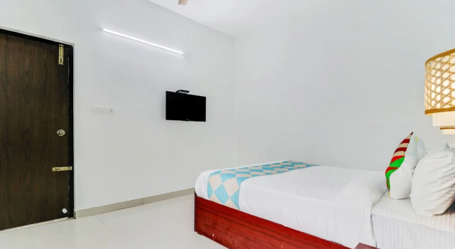 Oyo Home 39445 Cozy Stay Fortis Hospital