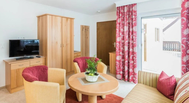 Pension Waldhof, Reservar Hotel Stanzach Lechtal