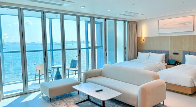 WAVEM HOTEL west, Prenota Hotel Hotel a Gyeonggi-do con piscina, Piscina