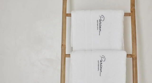 Полулюкс Parian Boutique Hotel