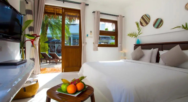 Бунгало с балконом и с видом на сад Lazy Days Samui Beach Resort