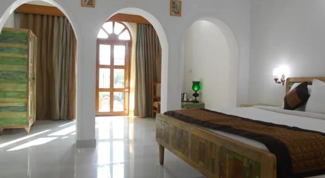 Номер Standard с балконом Hotel Isabel Palace