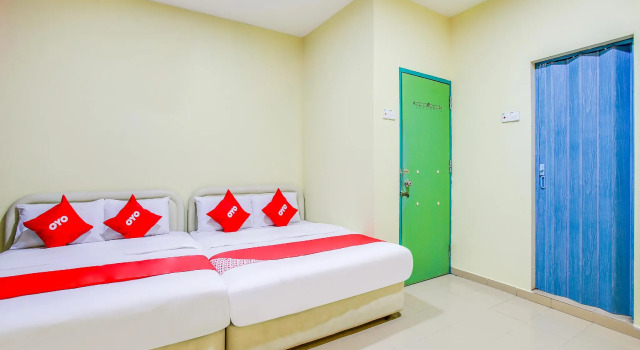 Люкс OYO 89590 Hotel Foong Inn