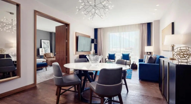 Двухместный полулюкс Concierge Level JW Marriott Hotel Monterrey Valle