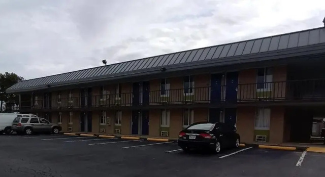 Travelodge by Wyndham Petersburg