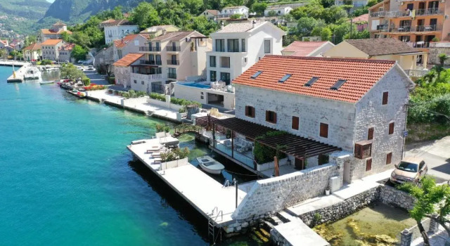 Вилла SEASIDE HOUSE KOTOR
