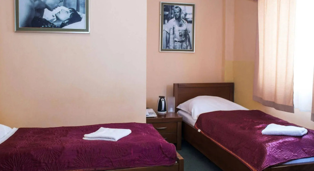 Film Hotel, Забронировать Отель Отели Братиславы 3 звезды, рядом с Михальская башня, 3*