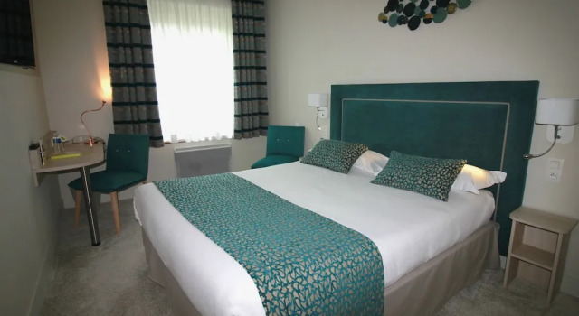 Номер Comfort Logis Hôtel Lodge La Valette