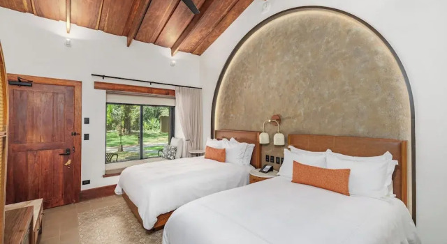 Четырёхместный номер Standard с видом на горы Santa Lucia Jungle Hacienda, Costa Rica, Autograph Collection
