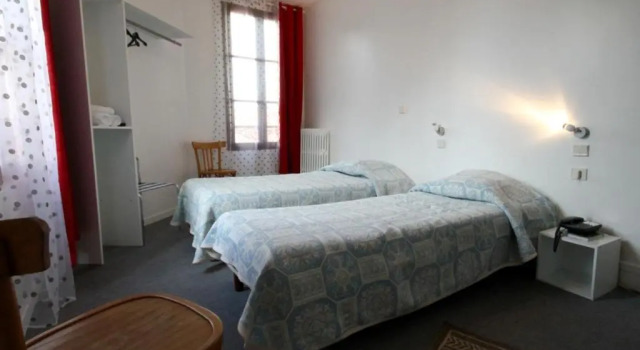 Hôtel de L'Ours, Varaa Hotelli Coulommiers 