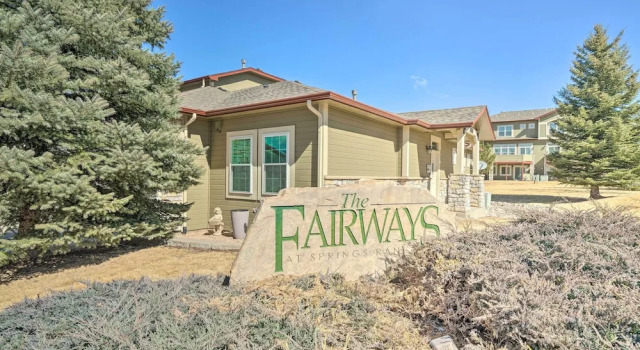 Colorado Springs Townhome ~ 10 Miles to Downtown!