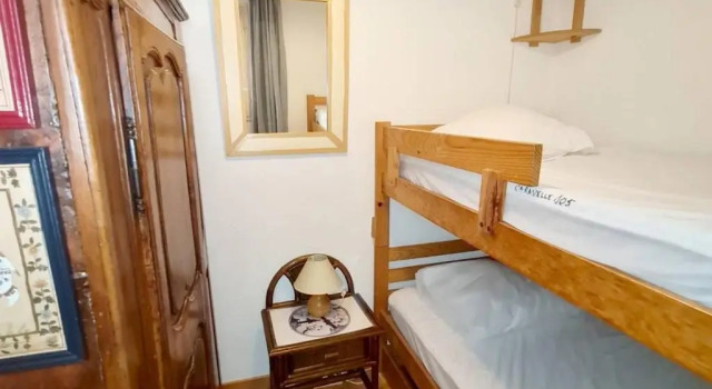 Appartement Six-Fours-les-Plages, 2 pièces, 4 personnes - FR-1-316-212, Забронировать Апартаменты/квартира Сис-Фур-Ле-Плаж Var coast