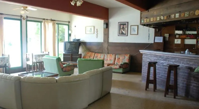 Hotel Bella Vista, Rezerwuj Hotel Hotele w Buenos Aires z basenem, Basen