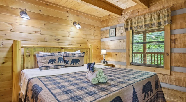 Black Bear Hideaway 2 Bedroom Home, Buchen Sie Ferienhaus Villen in Bluff Mountain, Villa