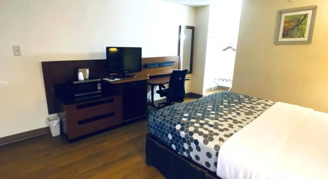 Люкс Travelodge by Wyndham Shamokin Dam/Selinsgrove