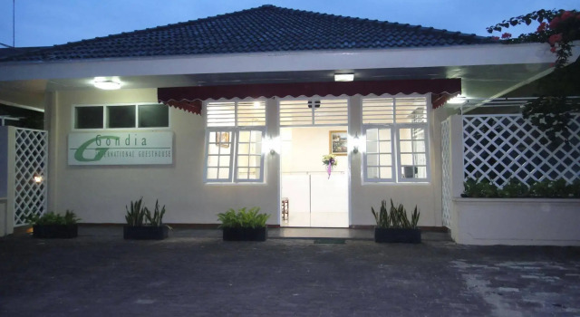 Gondia International Guest House, Prenota Affittacamere Menteng 