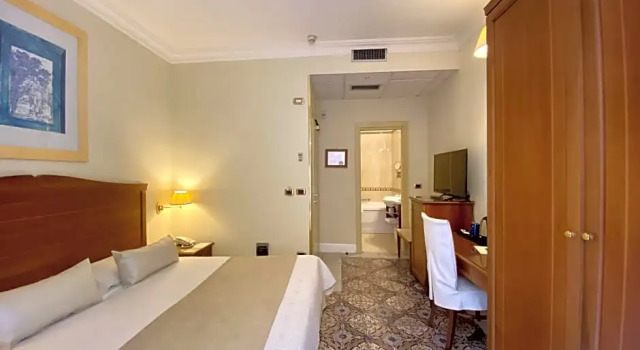 Deluxe Zimmer Hotel Akropolis - Museum Hotel