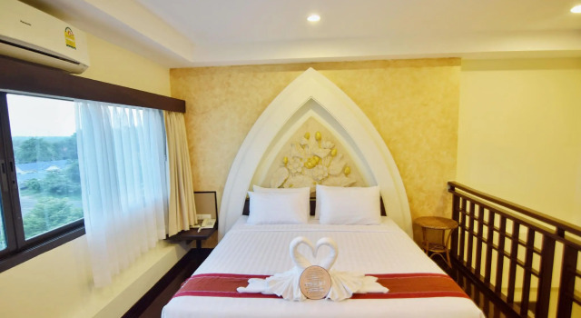 Люкс Grand Phanomrung Puri Boutique Hotels and Resorts