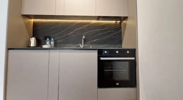 Люкс Executive c 1 комнатой с балконом Executive Suites by Modern Living