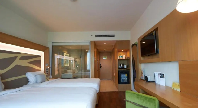 Двухместный номер Superior Novotel Chennai OMR