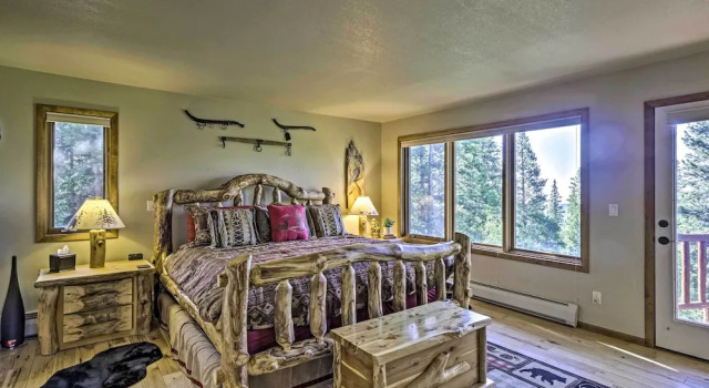Spacious Fairplay Retreat w/ Hot Tub & Fire Pit!, Réserver Maison de vacances Fairplay Colorado