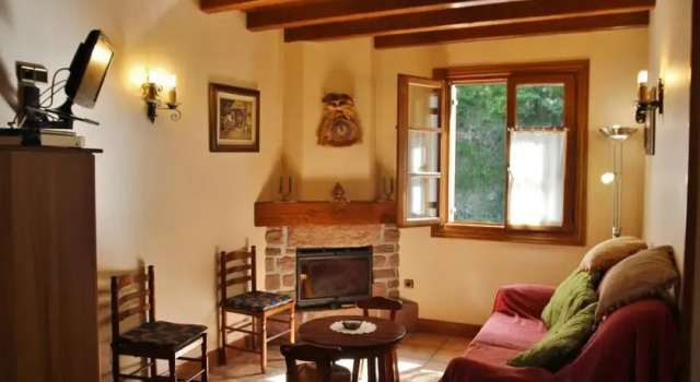 Casa Rural Aroxtegi, Rezerwuj Hotel Hotele w Baskonia z parkingiem, Parking