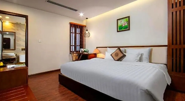 Двухместный номер Superior Emerald Hotel Hanoi