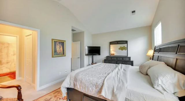 Hampton Condo: By Convention Center & Coliseum!, Book Hotel 4-stjernede hoteller i Hampton, 4*