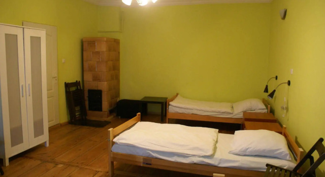 Frolic Goats Hostel, Забронировать Хостел Старе Място Познань, рядом с Polish Theatre