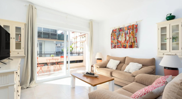 Fuengirola Puerto Apartment by GHR Rentals, Забронировать Апартаменты/квартира Фуэнхирола Коста-дель-Соль, рядом с Аквапарк Аквамиджас