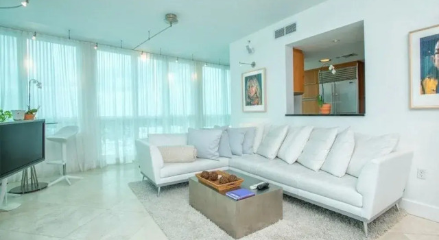 20th Street Condo #90390