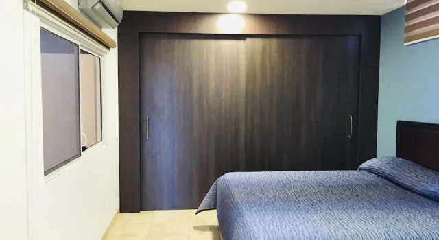 Двухместные апартаменты Deluxe с балконом и с видом на город Hotel Katarma Galapagos