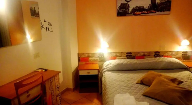 Четырёхместный номер Standard Hotel Galles Rimini