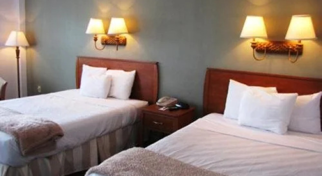 Blue Marlin Motel, Забронировать Мотель Мотели Ки-Уэст, рядом с Harry S Truman Little White House, Мотель