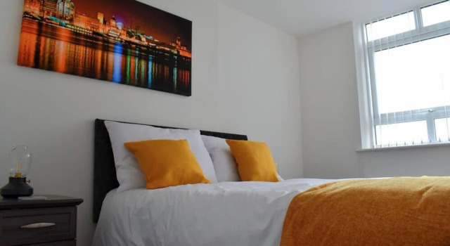 Remarkable 2-bed Apartment in Leafy Sefton Park, Забронировать Апартаменты/квартира Отели Ливерпуля с парковкой, рядом с St Michael's in the Hamlet Church, Парковка