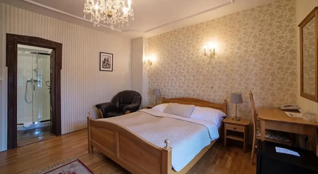 Hotel Salamander - Garni, Buchen Sie Hotel SPA-Hotels in Banskobystrický kraj, SPA