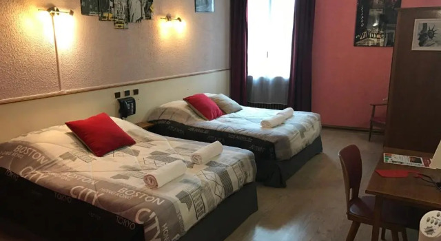 Номер Standard Hôtel Des Alliés