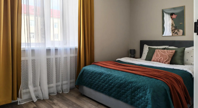 Like at Home — Spacious apartments in Kirovsk at 22 Lenin Avenue, Book Lejlighed Hoteller i Murmansk oblast med parkering, Parkering