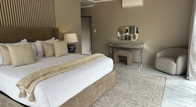 Oase By 7 Star Lodges, Buchen Sie Ferienhaus Hoedspruit 